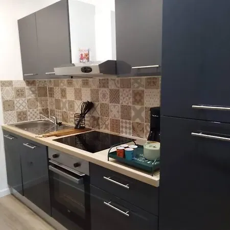 Ferienwohnung La Loge D'Anatole Pézenas Exterior foto