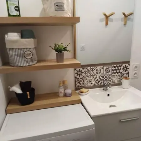 Ferienwohnung La Loge D'Anatole Pézenas Exterior foto